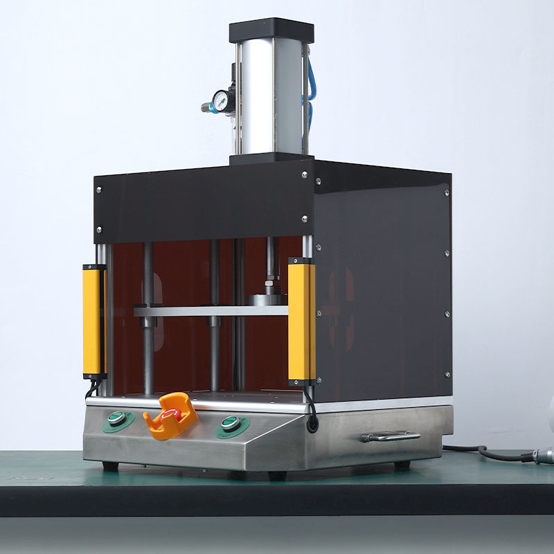 AzerbaijanAir tightness test fixture